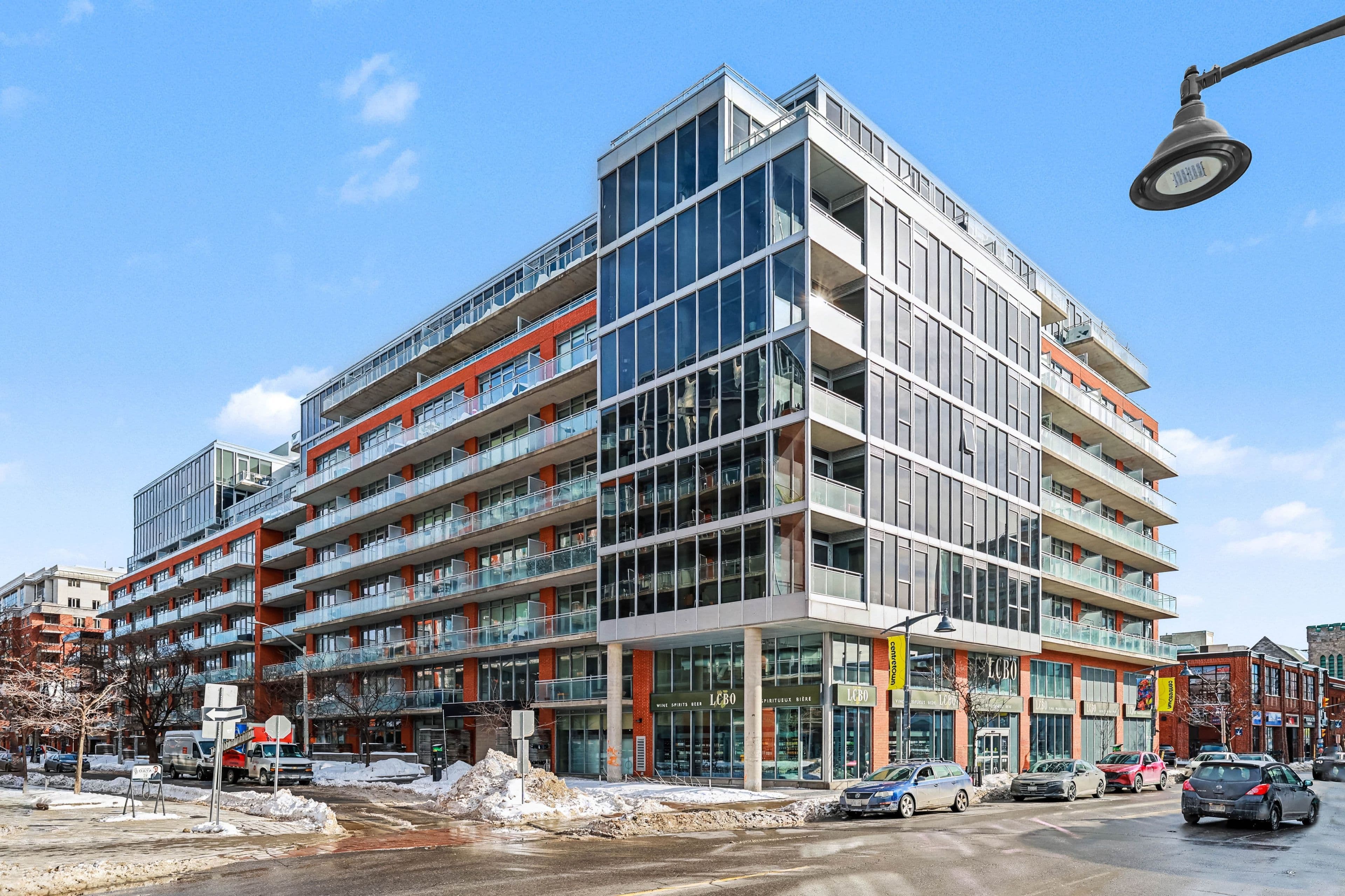 360 McLeod Street 811, Ottawa Centre, ON K2P 1A9