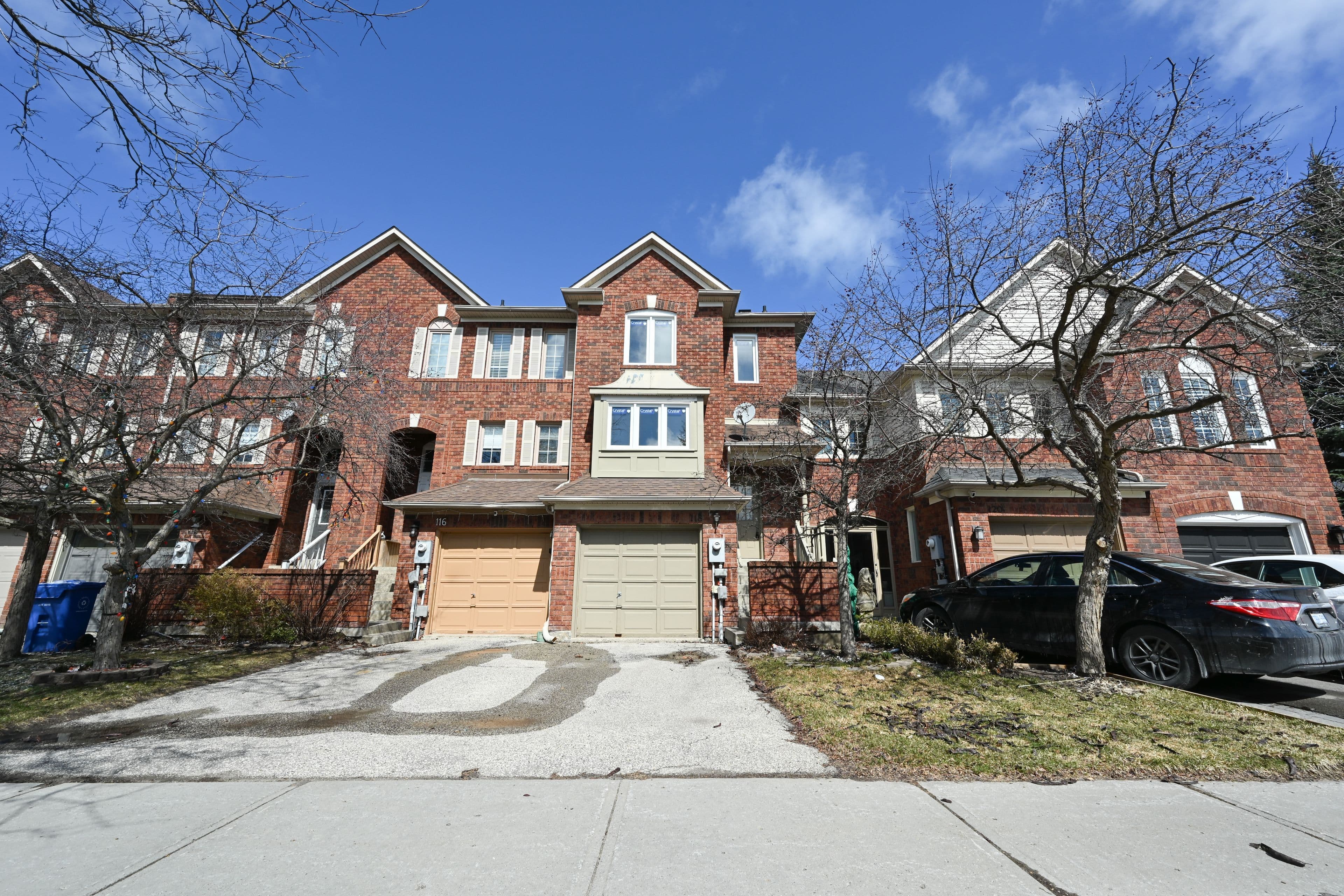 118 Mugford Road, Aurora, ON L4G 7J8