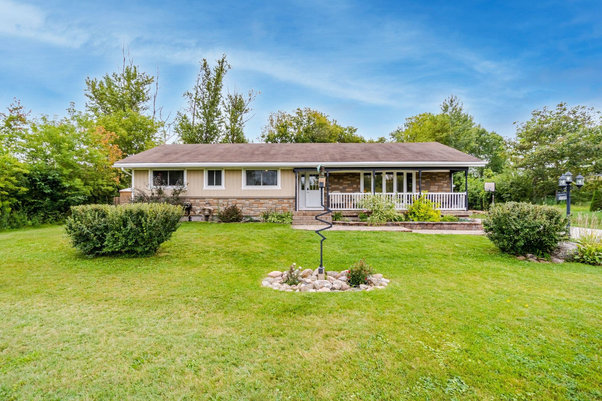 1139 Belle Aire Beach Road, Innisfil, ON L0L 1C0