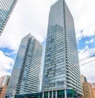 38 Grenville Street 1609, Toronto C01, ON M4Y 1A5