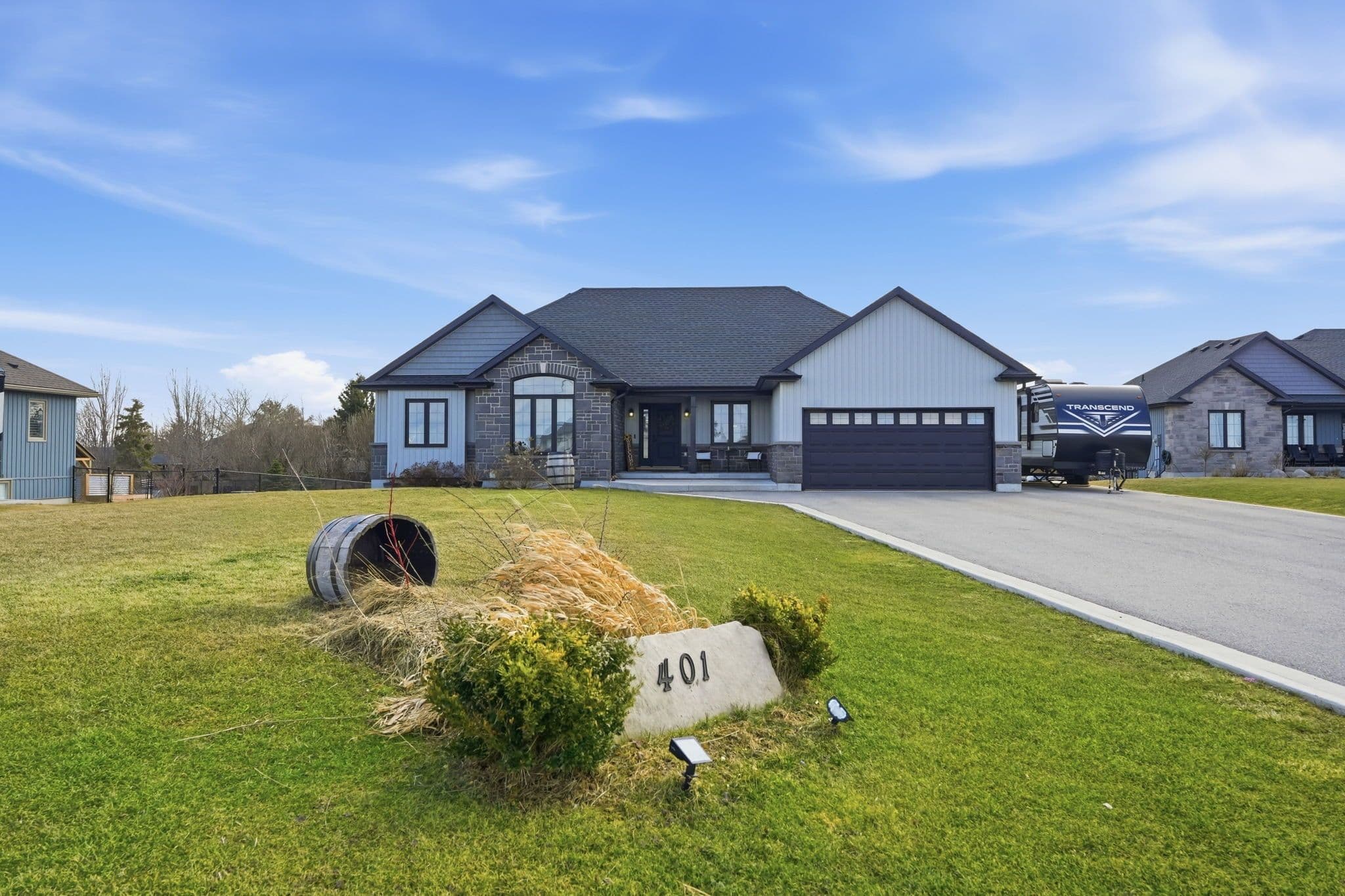 401 Lighthouse Drive, Haldimand, ON N1A 2W6