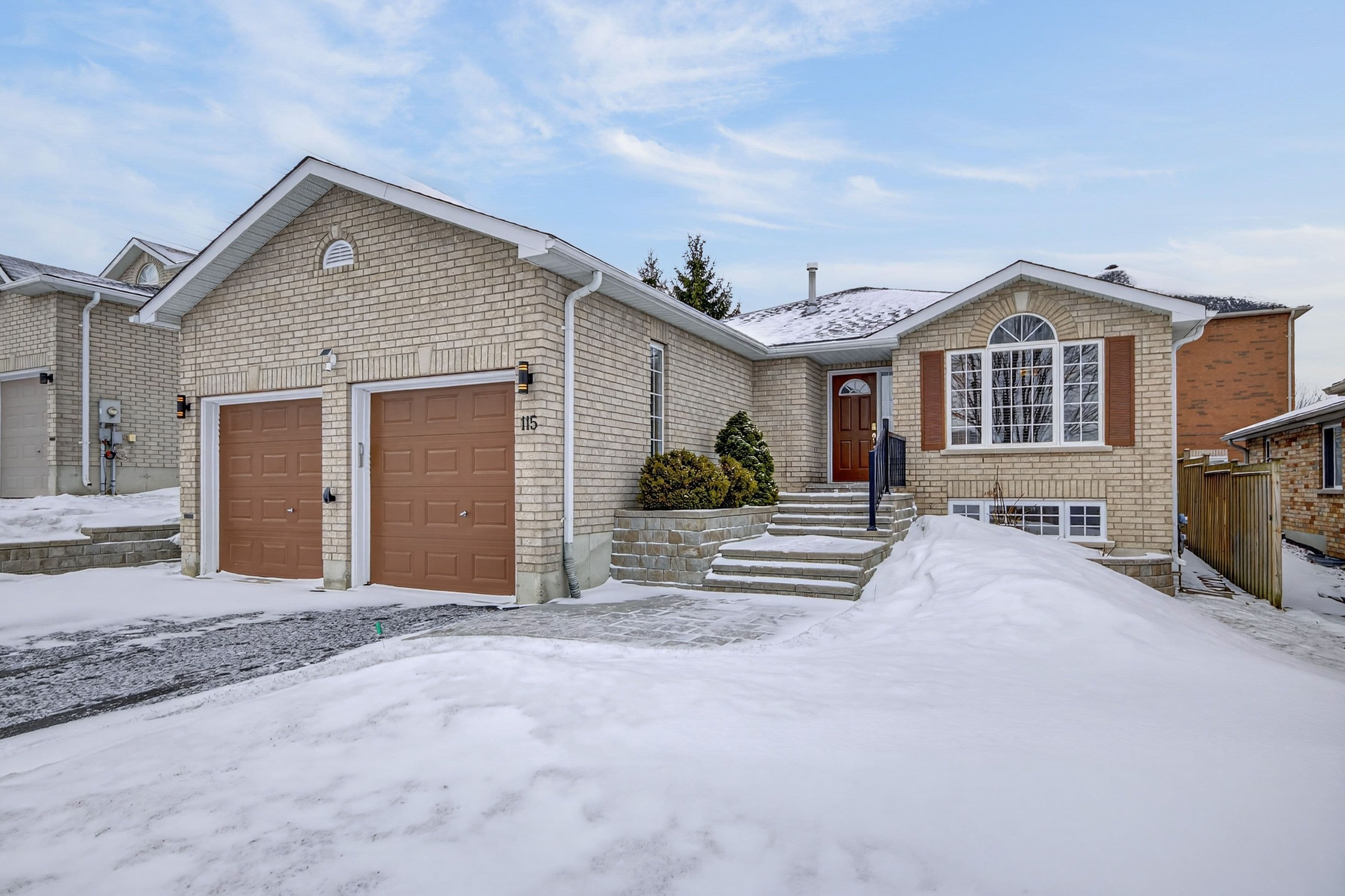 115 Lion's Gate Boulevard, Barrie, ON L4M 7E5