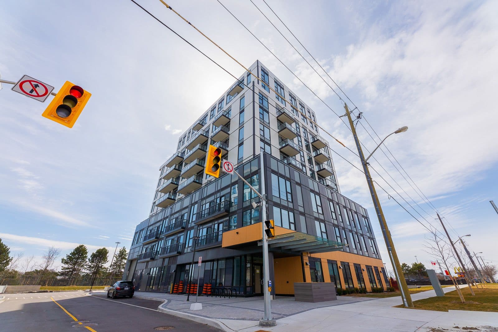 7437 Kingston Road 314, Toronto E11, ON M1B 5S3