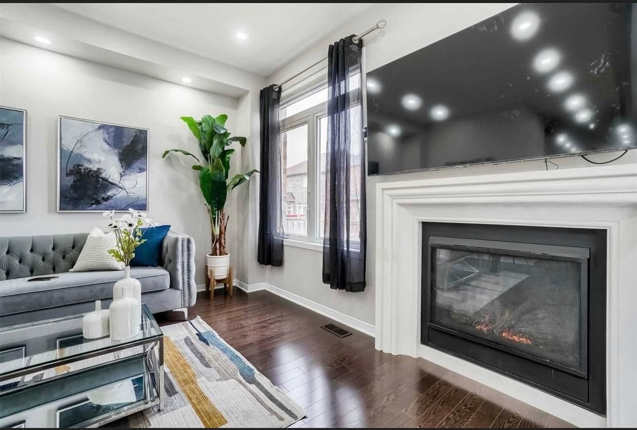 66 Zelda Road, Brampton, ON L6R 0B6