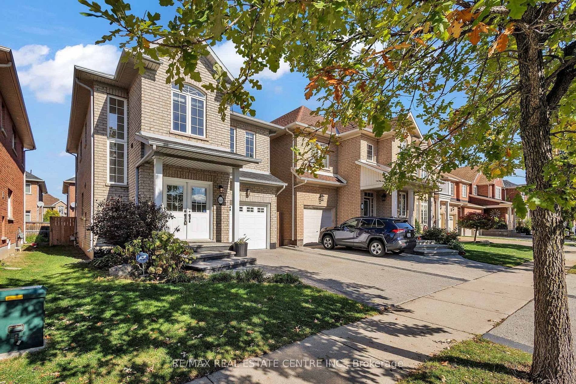 86 Glendarling Crescent, Hamilton, ON L8E 0B1