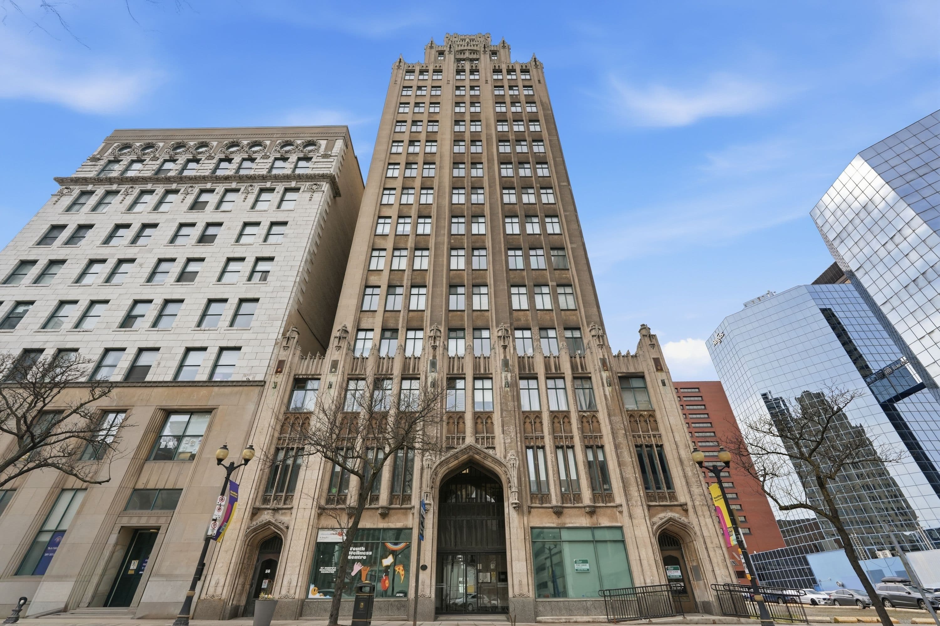 36 James Street S 902, Hamilton, ON L8P 4W4