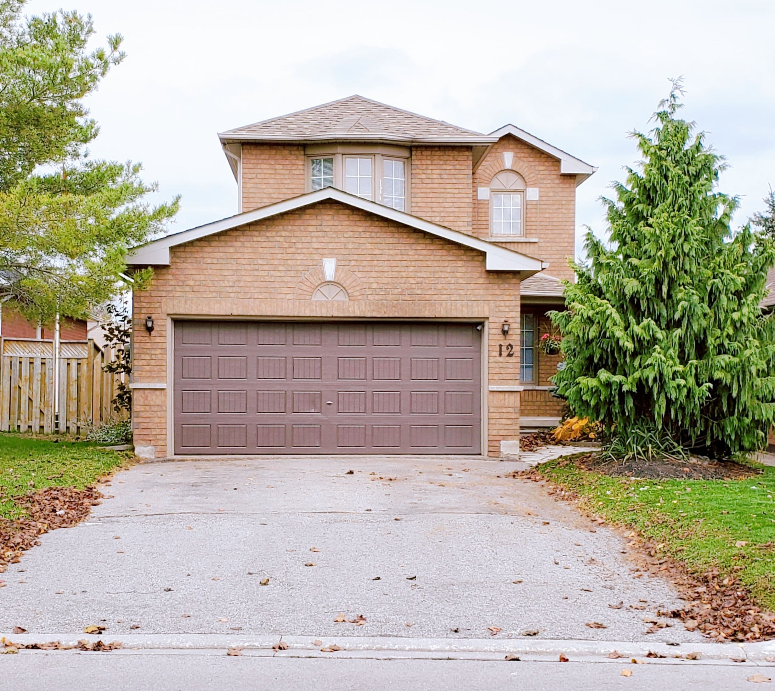 12 Gore Drive, Barrie, ON L4N 8L3