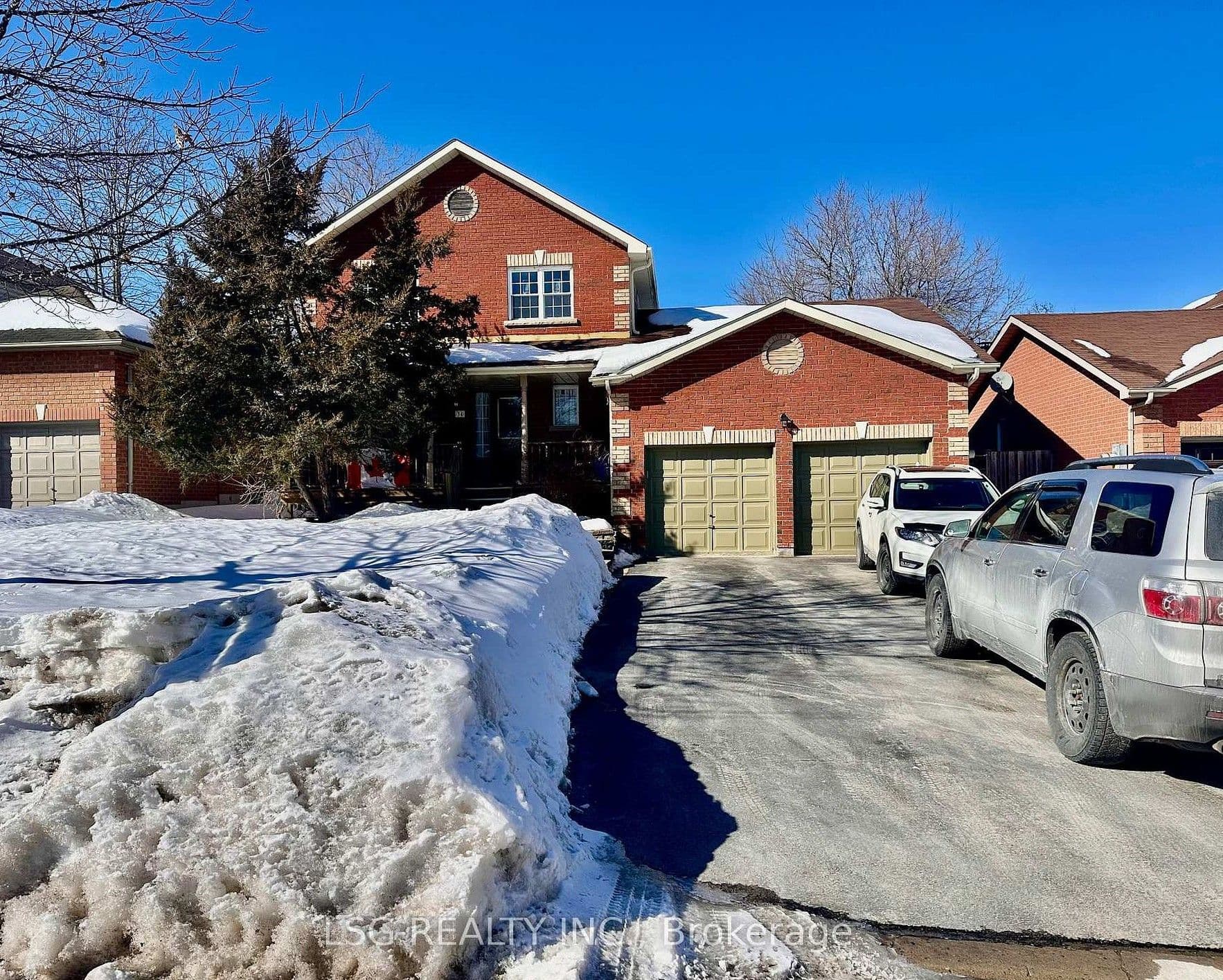 34 South Balsam Street, Uxbridge, ON L9P 1V2, Uxbridge