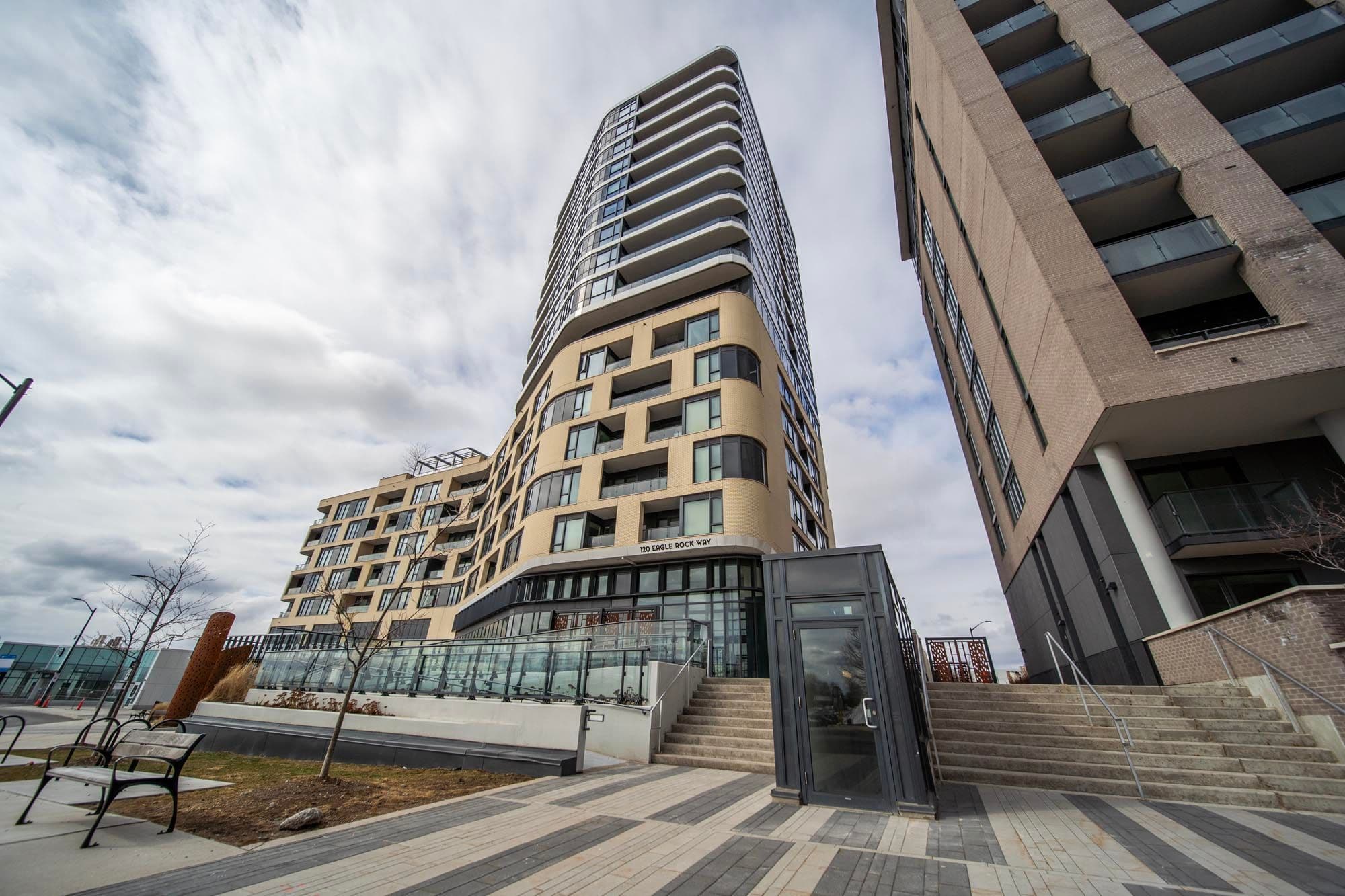 120 Eagle Rock Way 1506, Vaughan, ON L6A 5C2