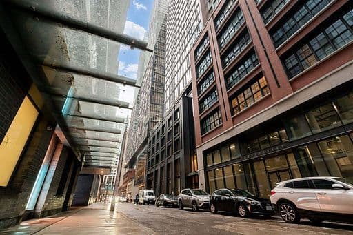 55 Mercer Street 2703, Toronto C01, ON M5V 0W4