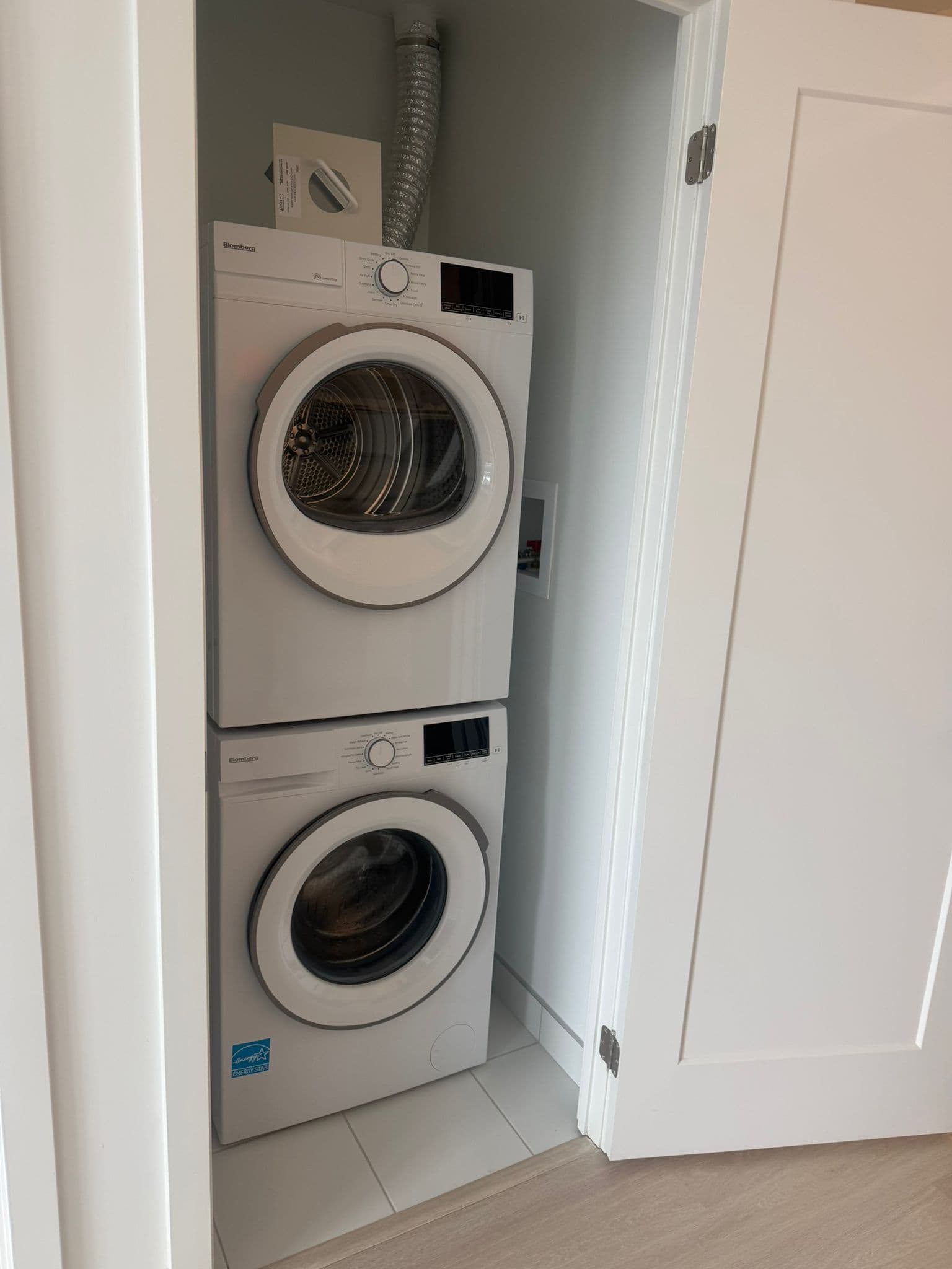 9751 Markham Road B212, Markham, ON L6E 0W3