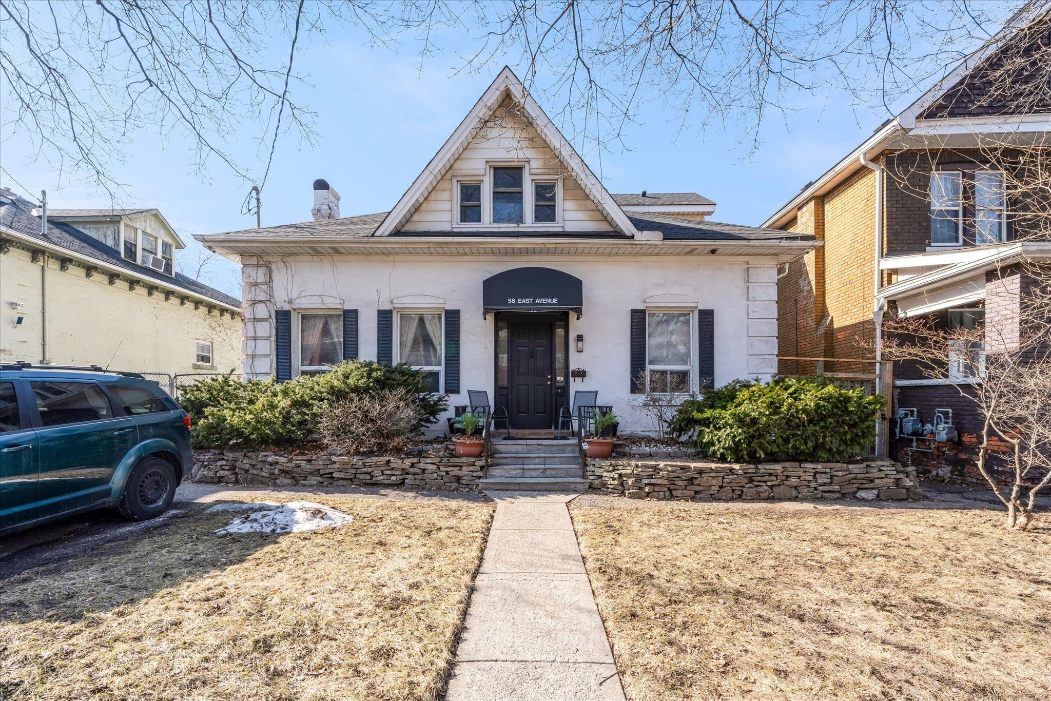 58 East Avenue S, Hamilton, ON L8N 2T4