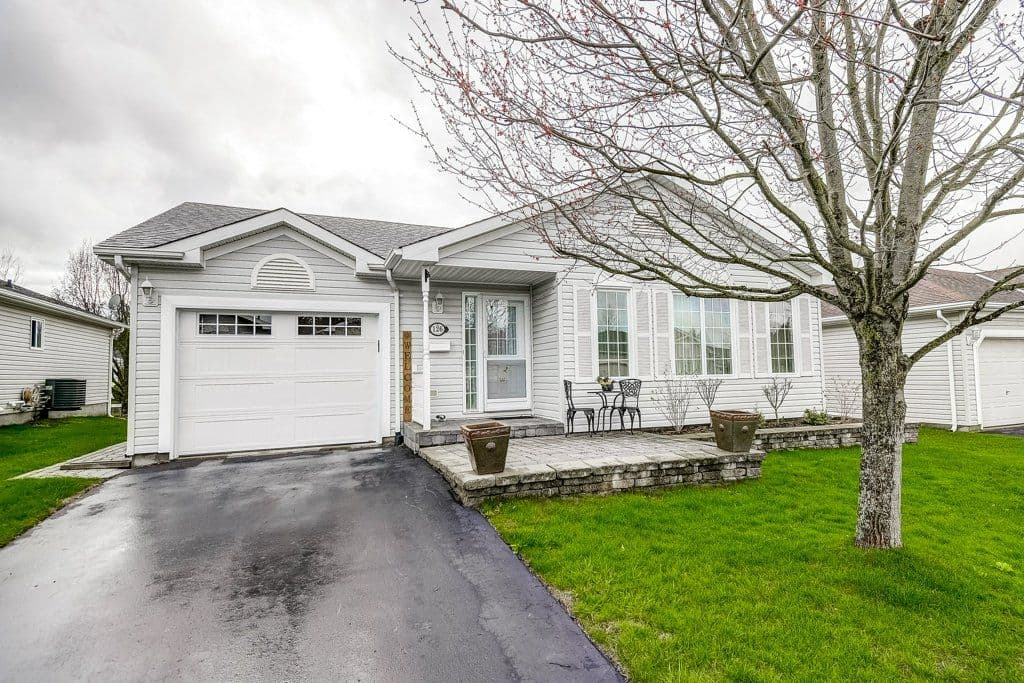 126 Glenariff Drive, Hamilton, ON L8B 1A5