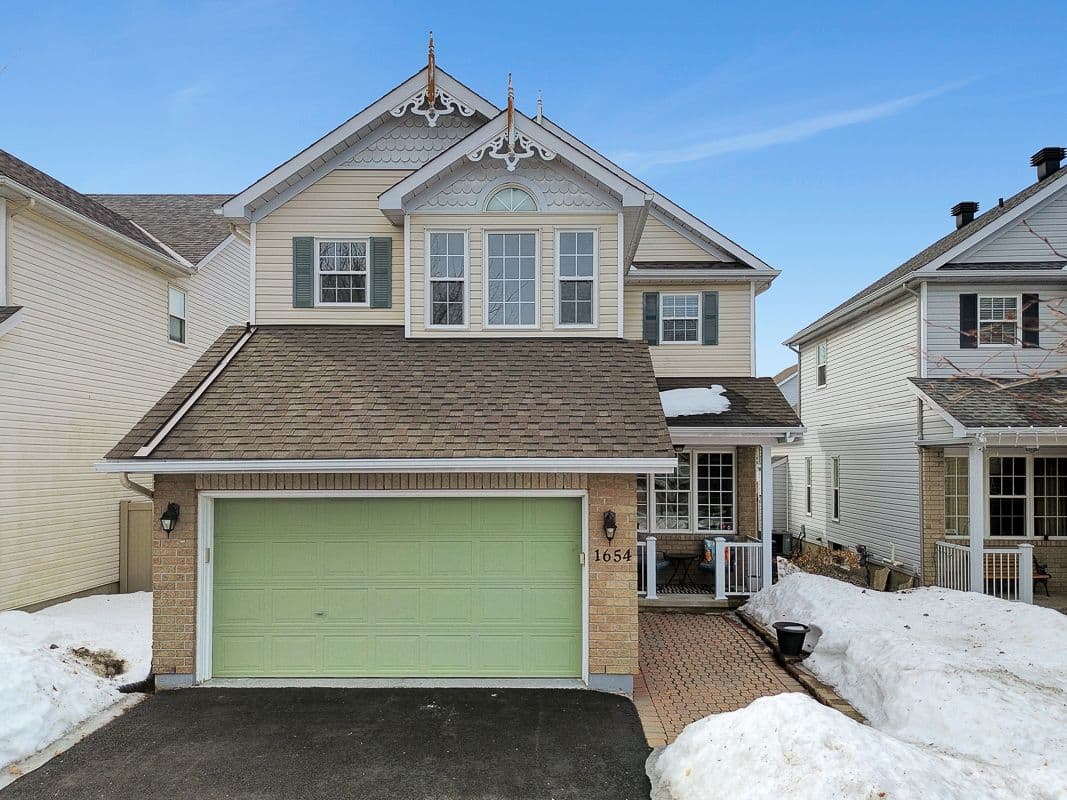 1654 Agatha Street, Orleans - Cumberland and Area, ON K4A 4L5