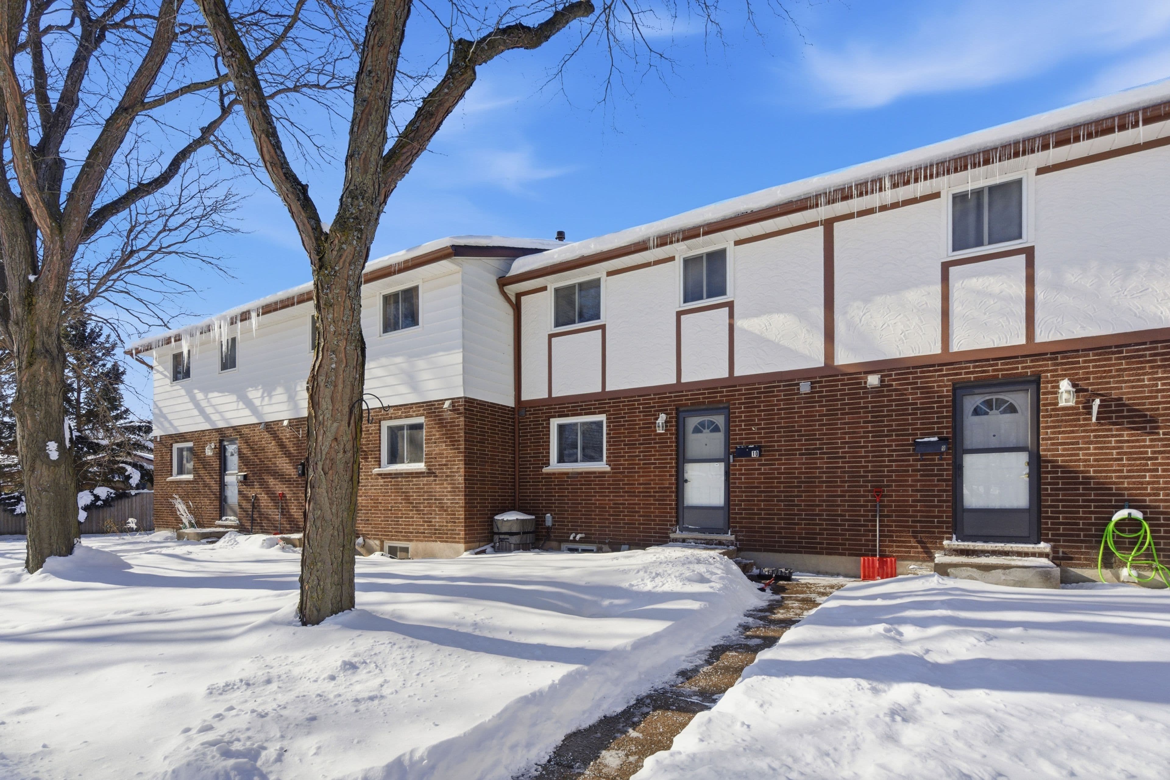 3322 ADDISON Avenue 10, Niagara Falls, ON L2J 3L1