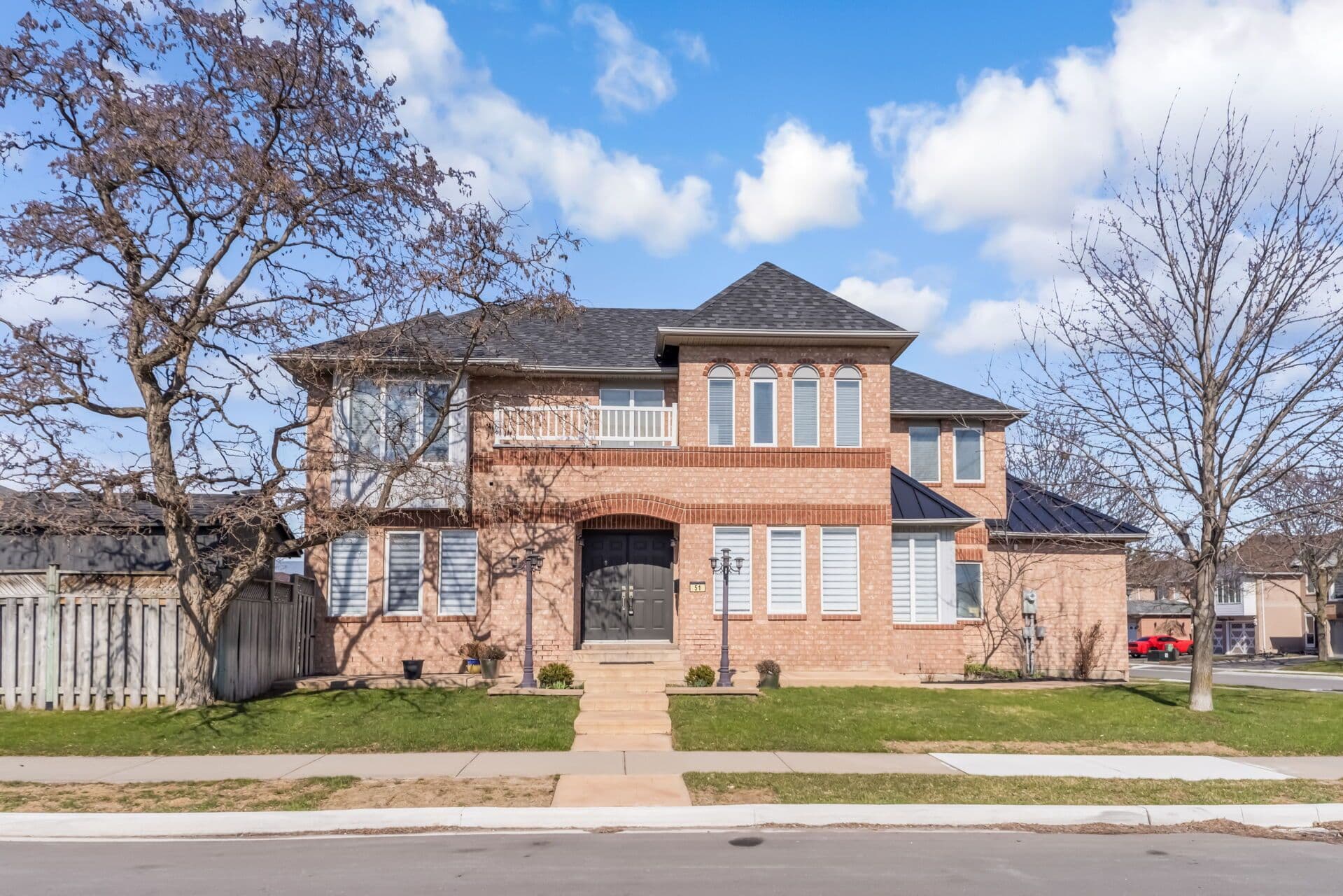 51 Pebblestone Circle, Brampton, ON L6X 4N2