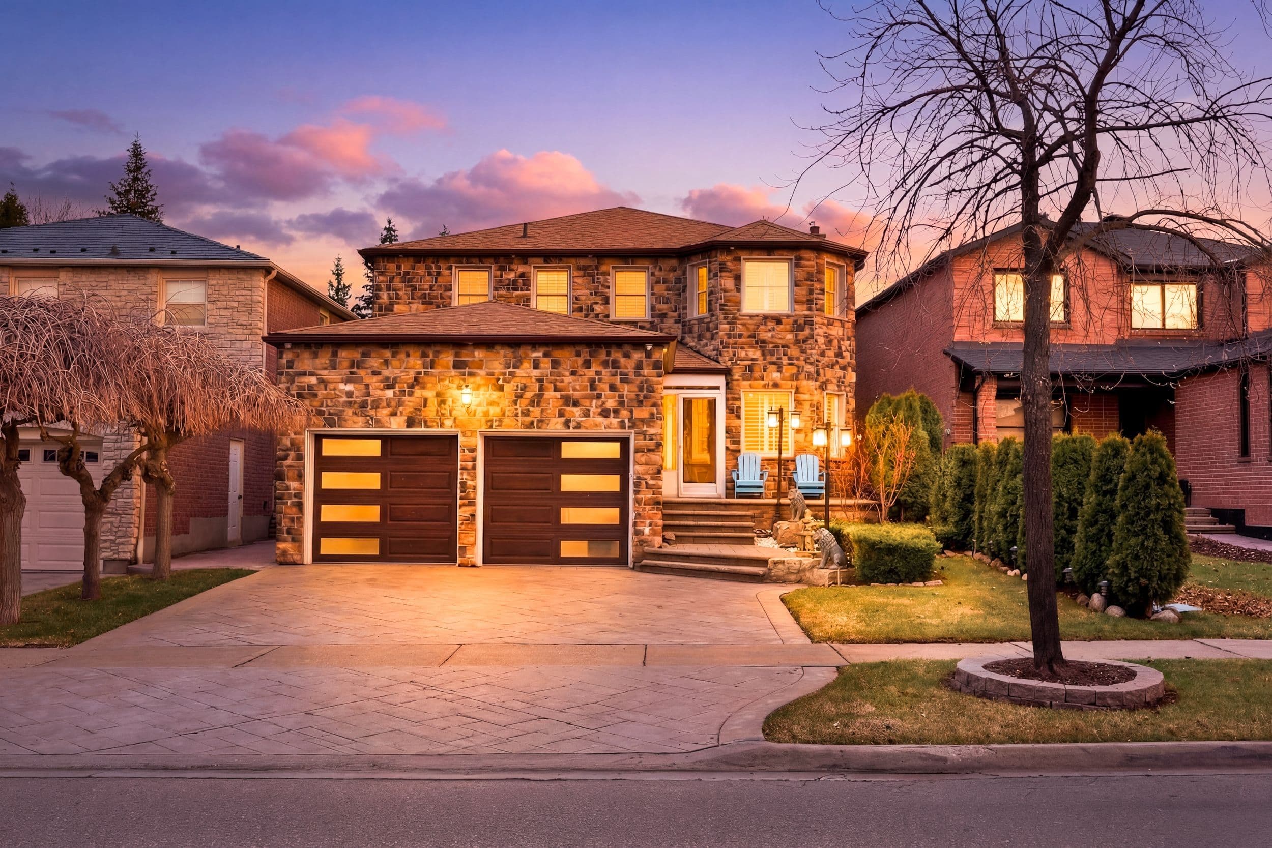 286 Winfield Terrace, Mississauga, ON L5R 1N3