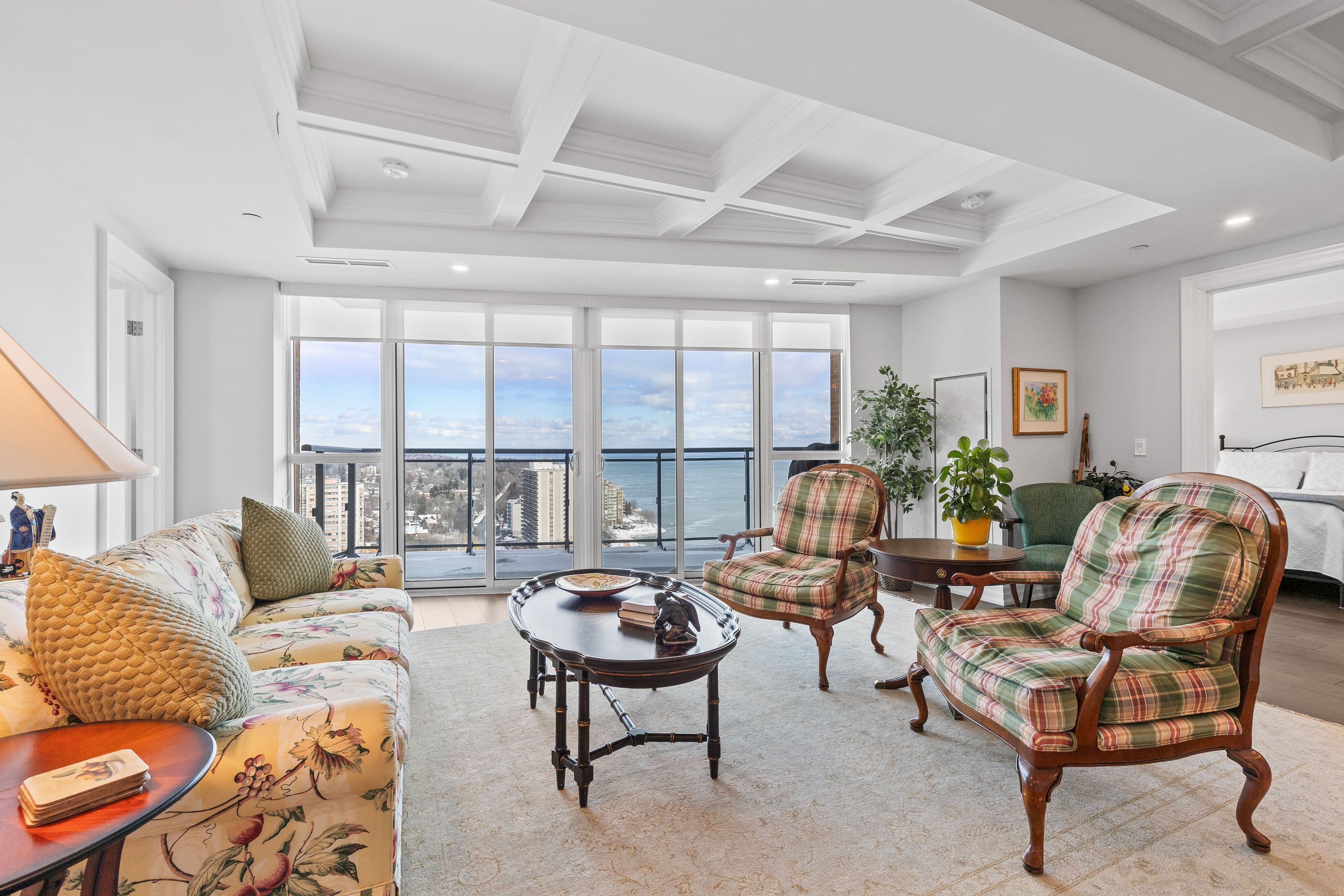 2060 Lakeshore Road 1902, Burlington, ON L7R 0G2