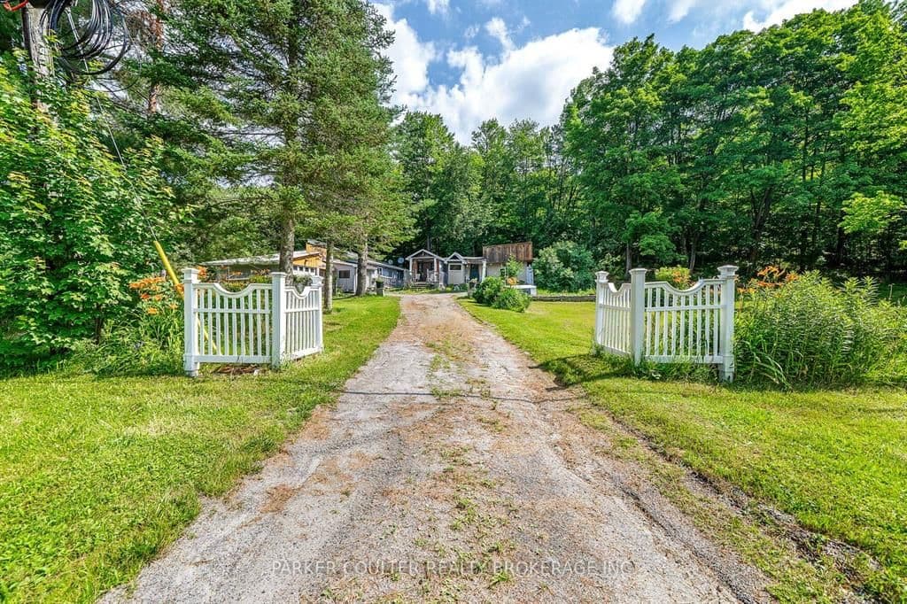 1291 Muskoka Rd 118 N/A W, Bracebridge, ON P1L 1W8