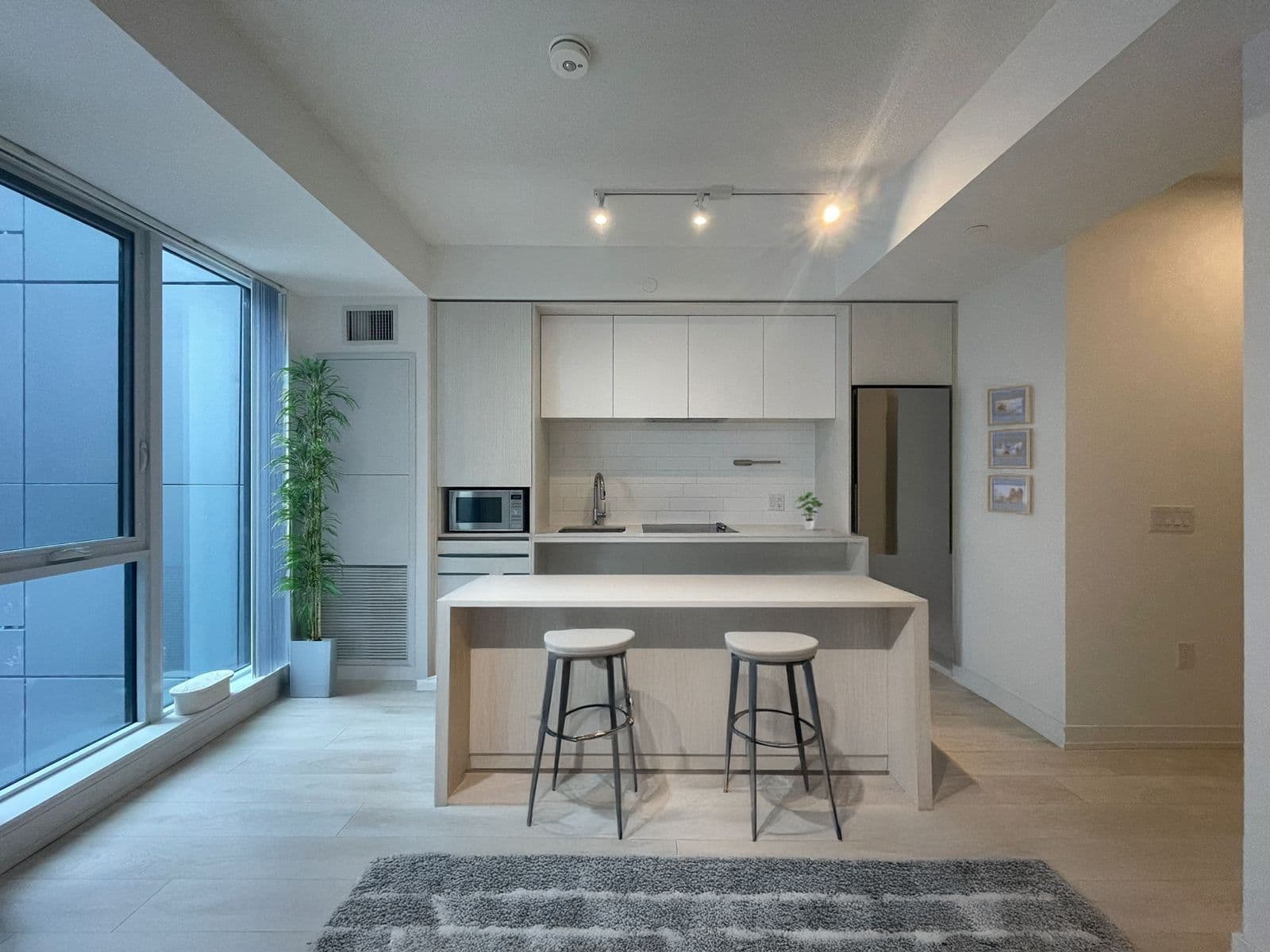 225 Sumach Street 702, Toronto C08, ON M5A 0P8