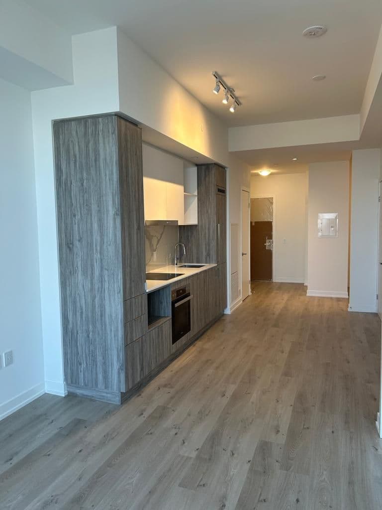 138 Downes Street 6902, Toronto C08, ON M5E 0E4