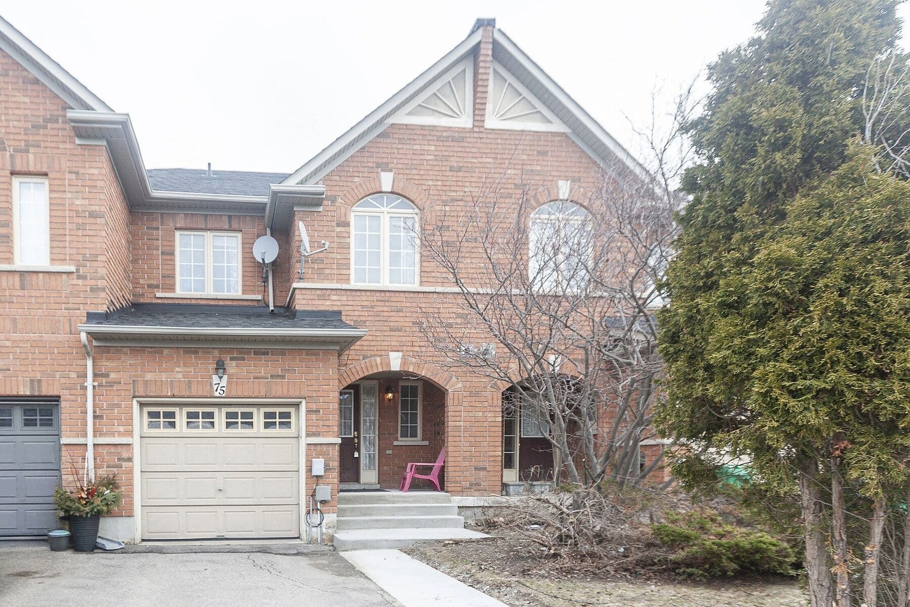 75 Rockgarden Trail, Brampton, ON L6R 3M9