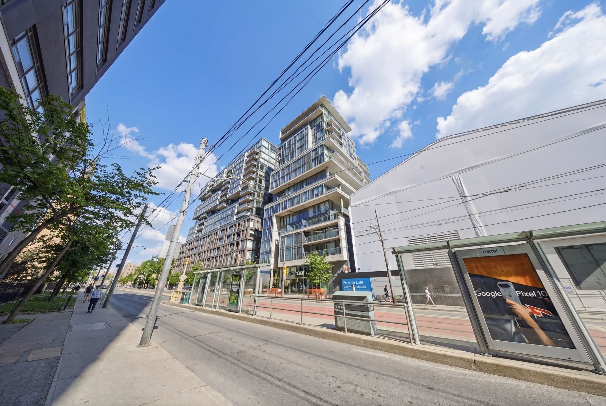 95 Bathurst Street 1307, Toronto C01, ON M5V 0H7