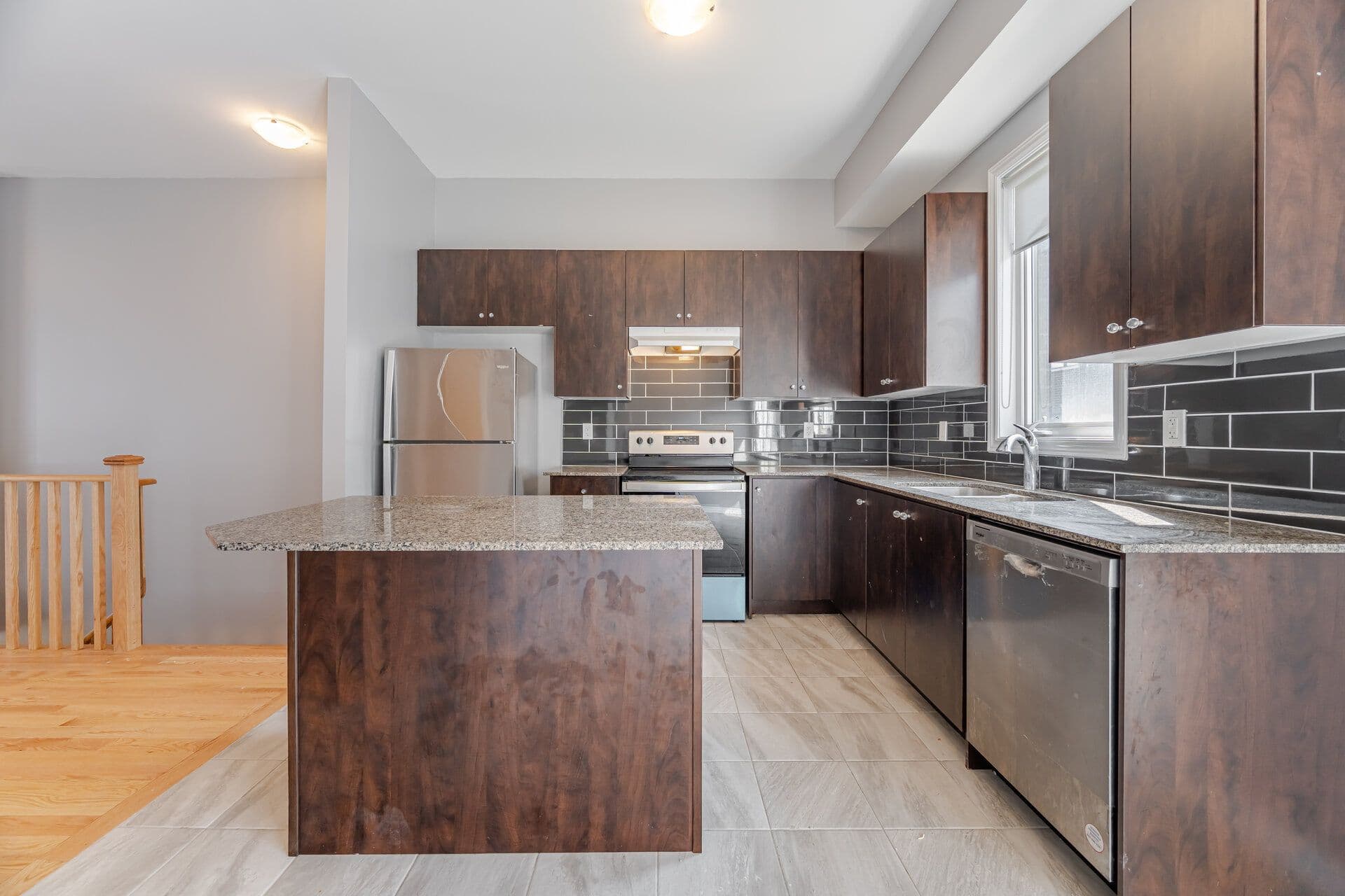 2 Gold Creek Street, Vaughan, ON L4H 4R1