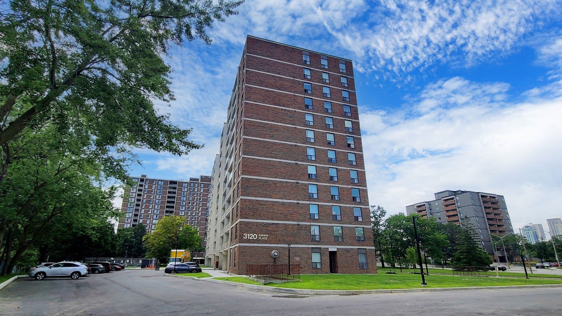 3170 Kirwin Avenue 1503, Mississauga, ON L5A 3R1