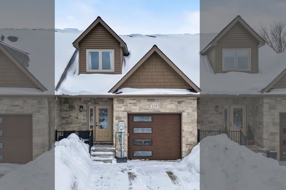 225 SAUGEEN Street, Saugeen Shores, ON N0H 2L0