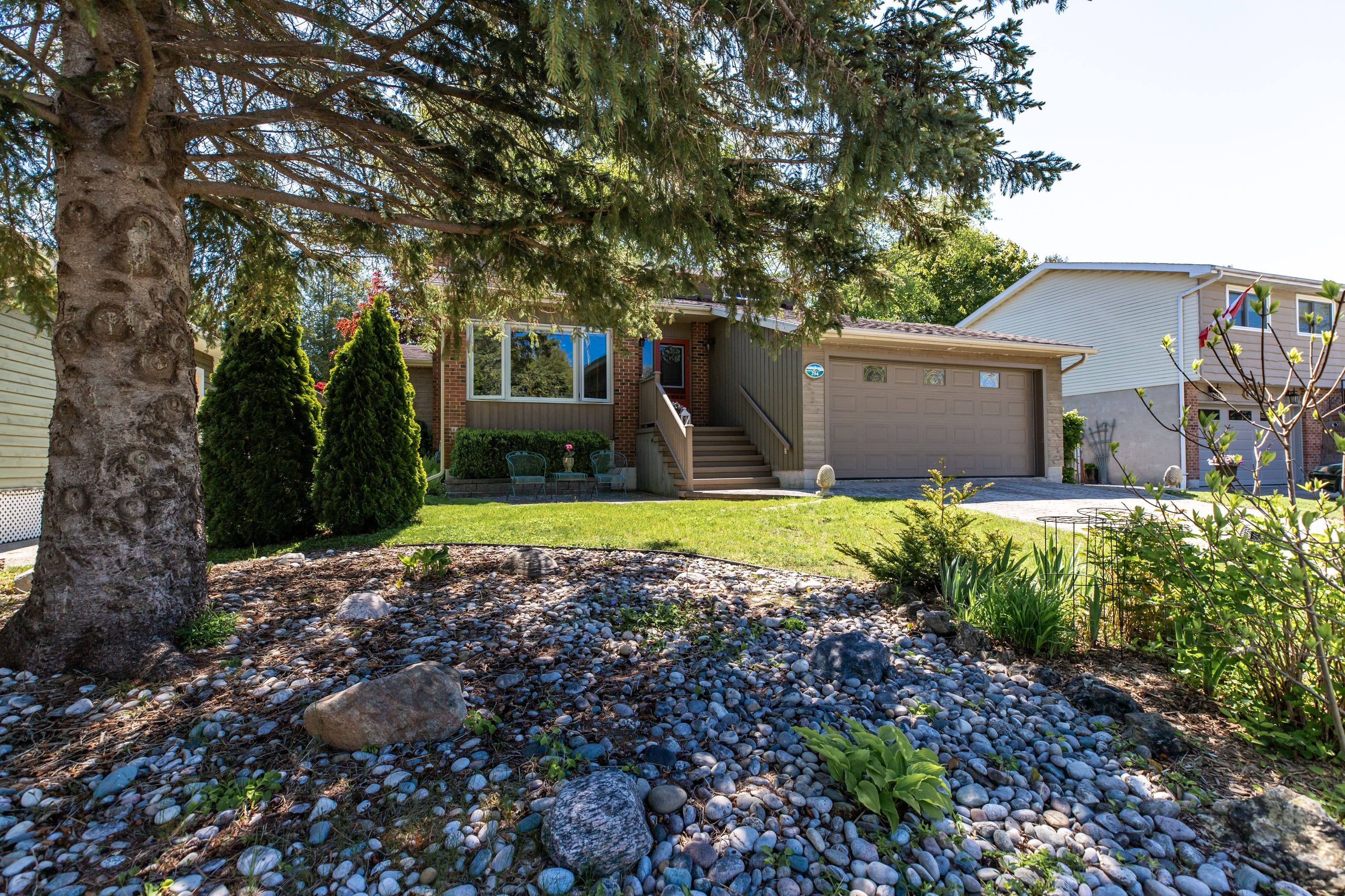 294 Albert Street S, Saugeen Shores, ON N0H 2L0