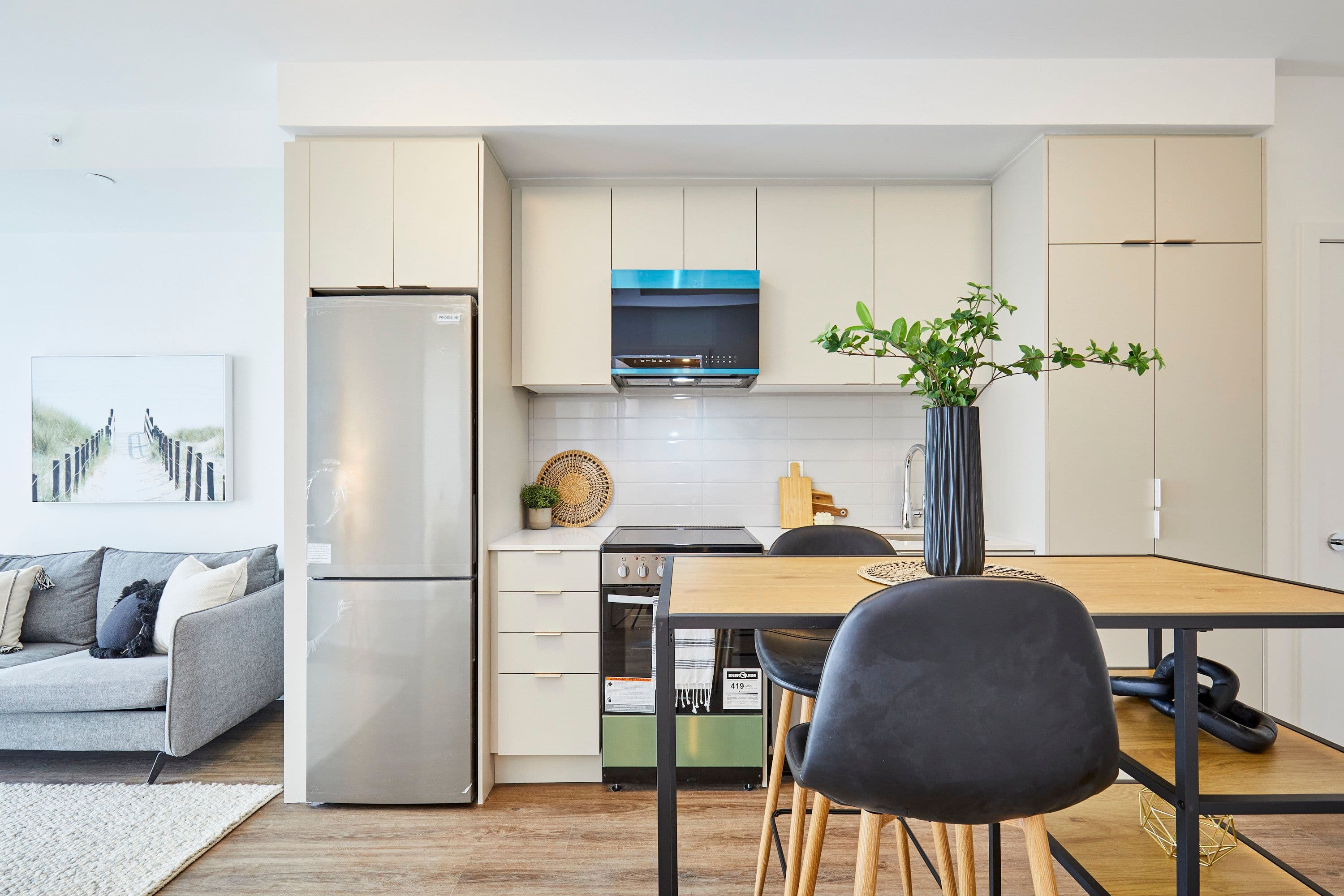 4569 Kingston Road 411, Toronto E10, ON M1E 0C7