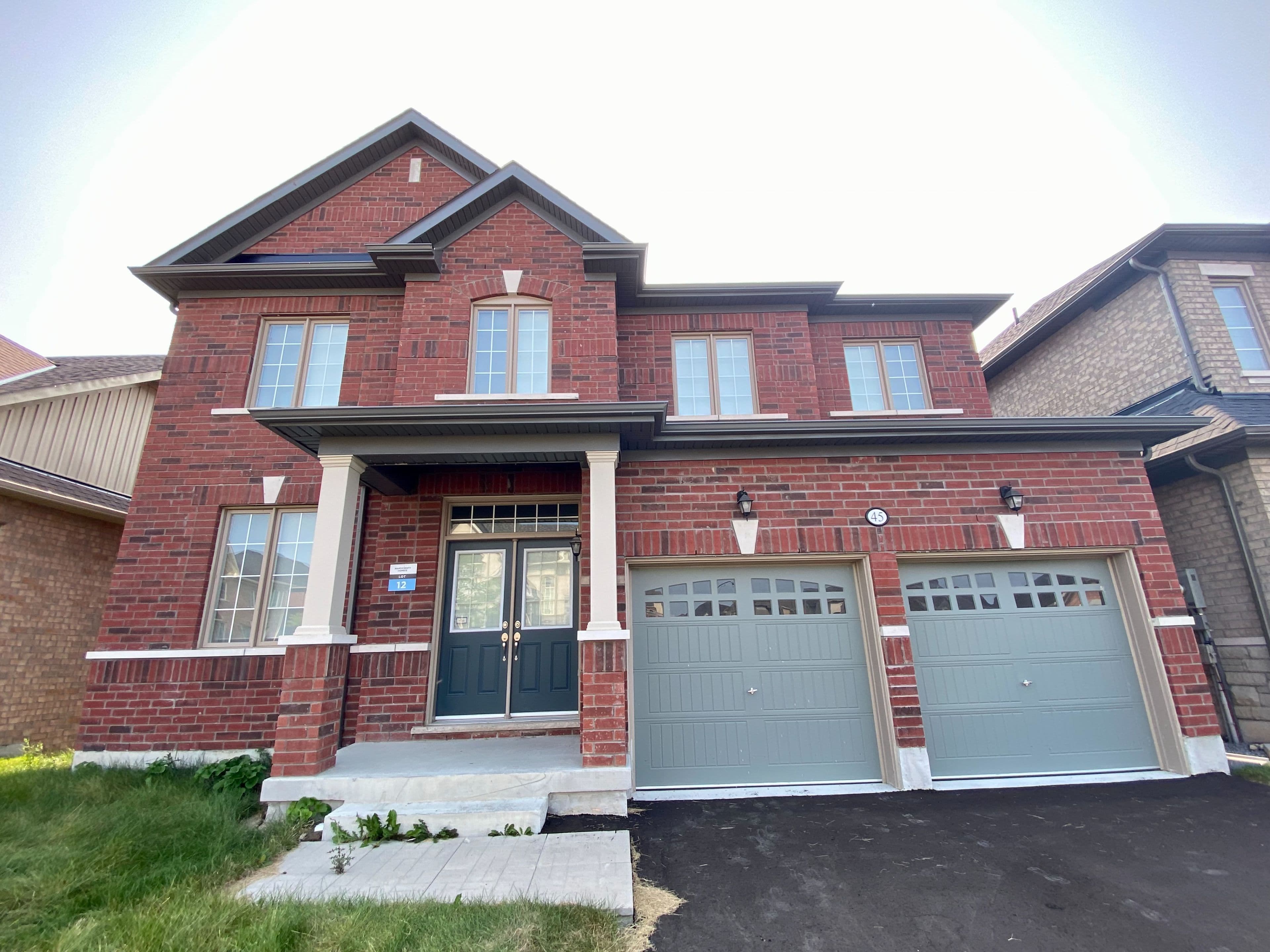 45 Bill Guy Drive Main, Georgina, ON L4P 0J1