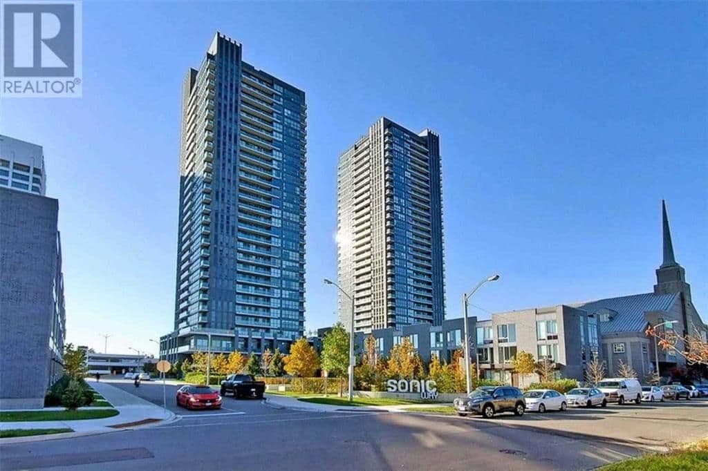 2 SONIC Way 1602, Toronto C11, ON M3C 0P2