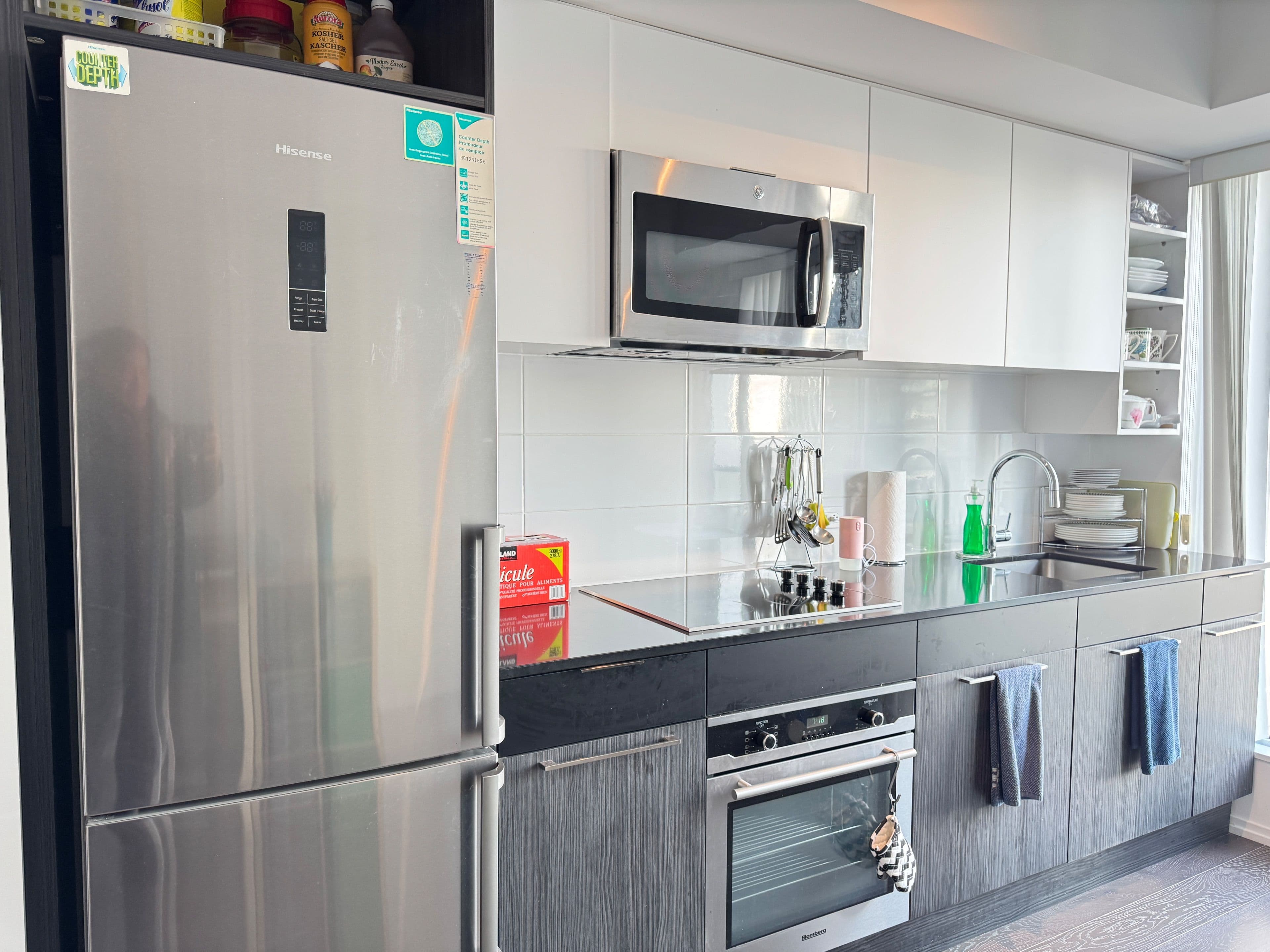 50 Wellesley Street E 3011, Toronto C08, ON M4Y 1G2