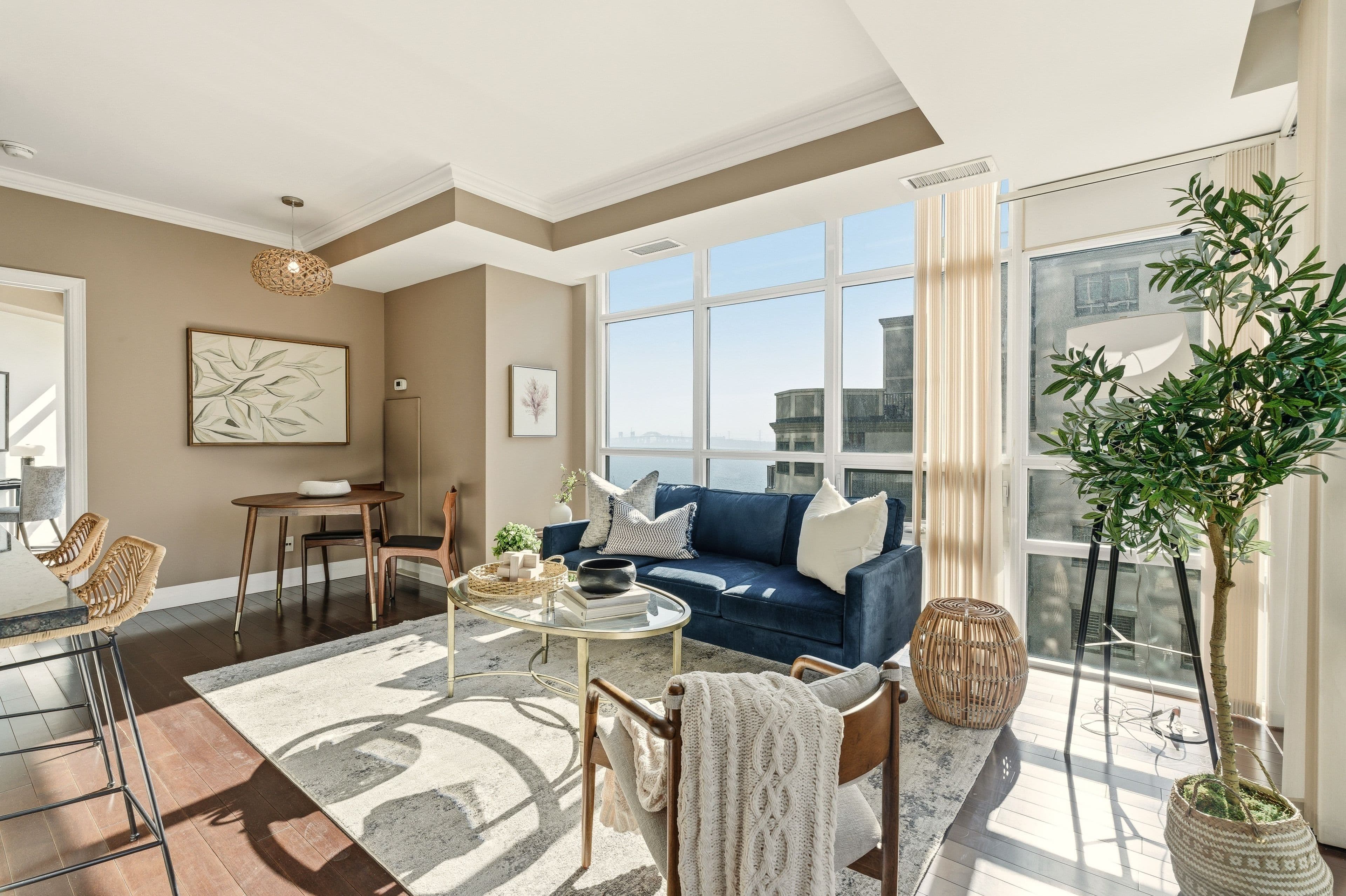 360 Pearl Street 804, Burlington, ON L7R 1E1