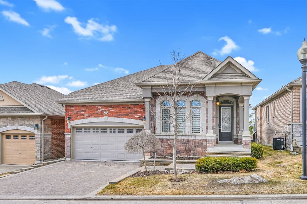 22 Westmount Drive, New Tecumseth, ON L9R 0P5