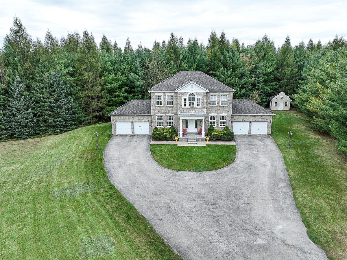 10 Costner Place, Caledon, ON L7E 0C7