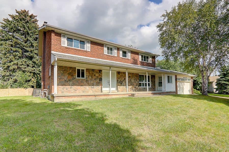 57 Laureleaf Road, Markham, ON L3T 2X9