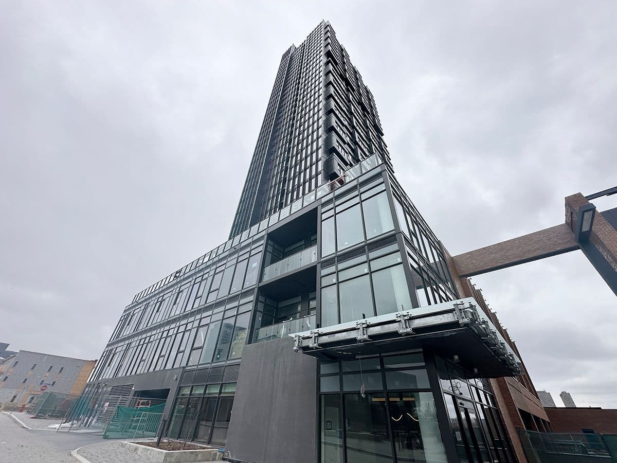 5 Quarrington Lane 910, Toronto C13, ON M3C 1H7