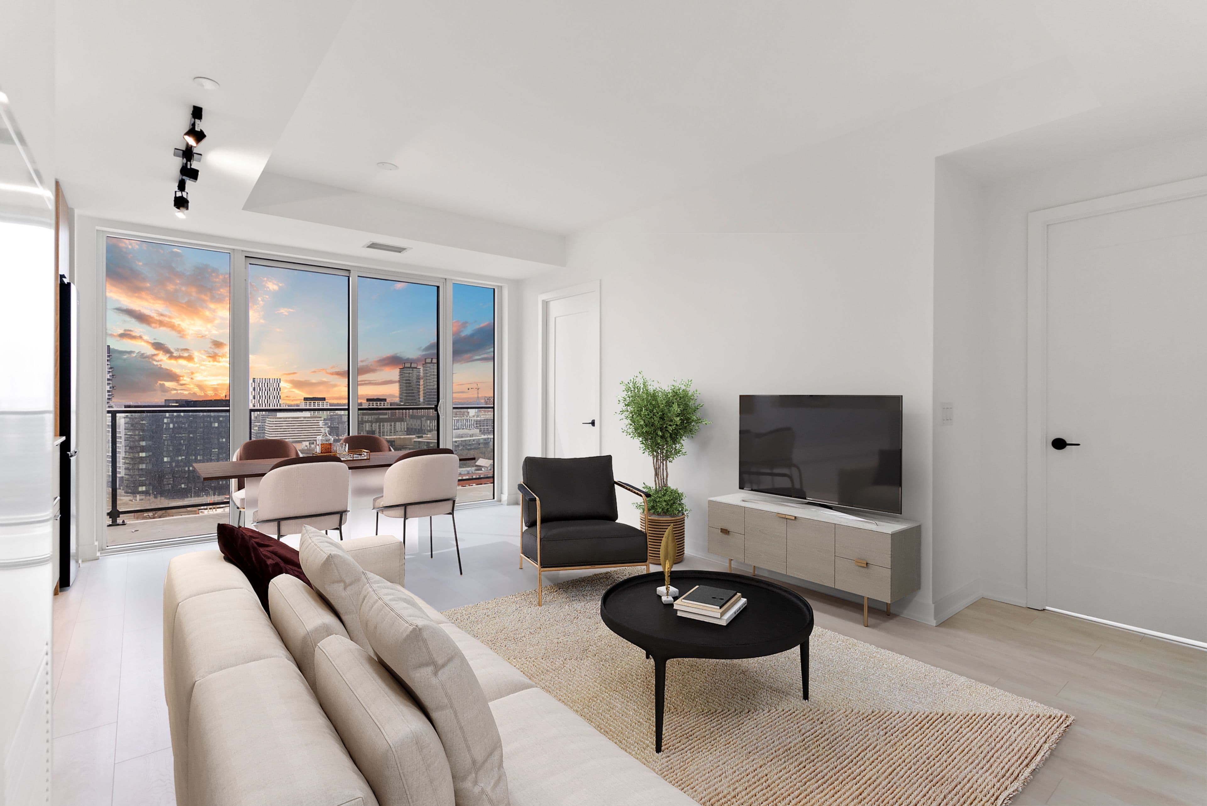 5 Defries Street 3305, Toronto C08, ON M5A 0W7