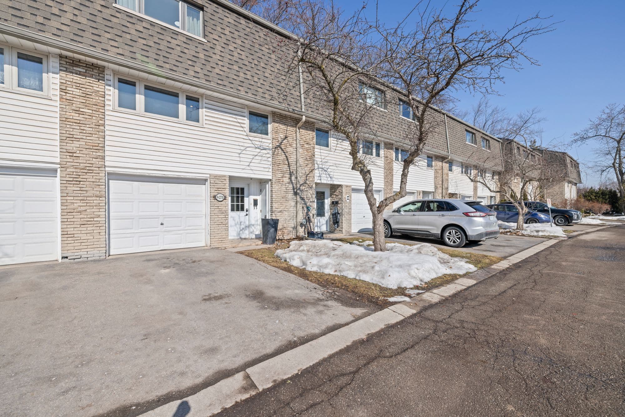 1270 Gainsborough Drive 9, Oakville, ON L6H 2L2