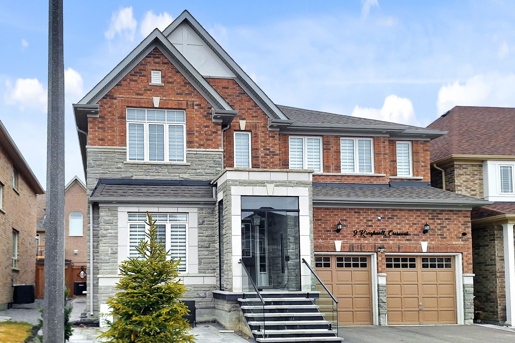 9 KINGKNOLL Crescent, Georgina, ON L4P 0H6