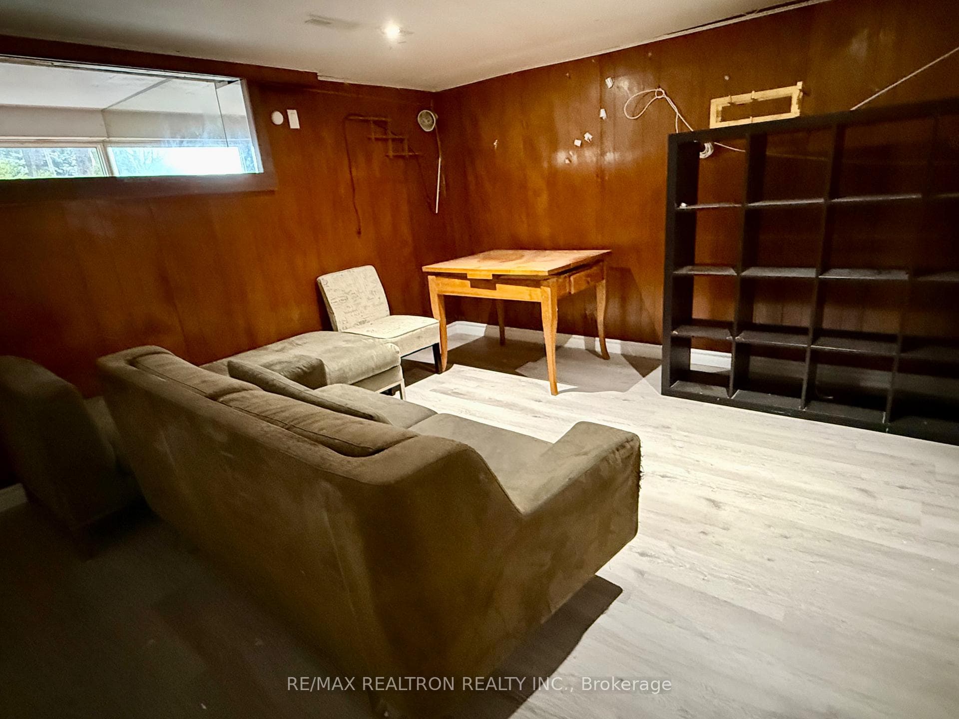 81 Bowerbank Drive Bsmt, Toronto C14, ON M2M 1Z9