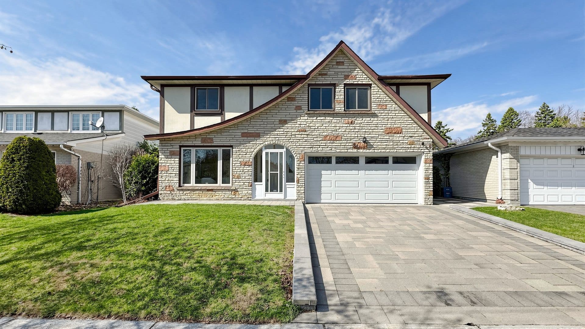 54 Marblemount Crescent, Toronto E05, ON M1T 2H4