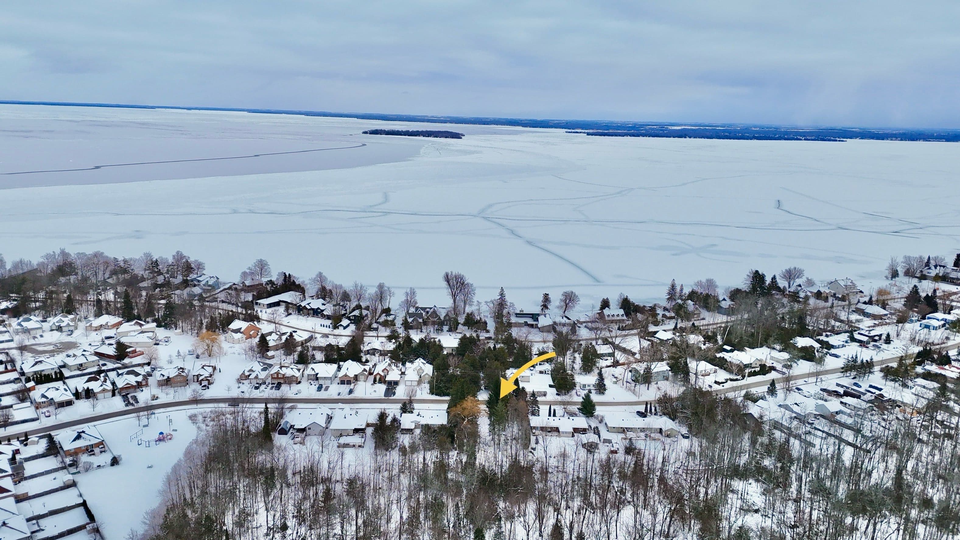 2802 Ireton Street, Innisfil, ON L9S 2J2