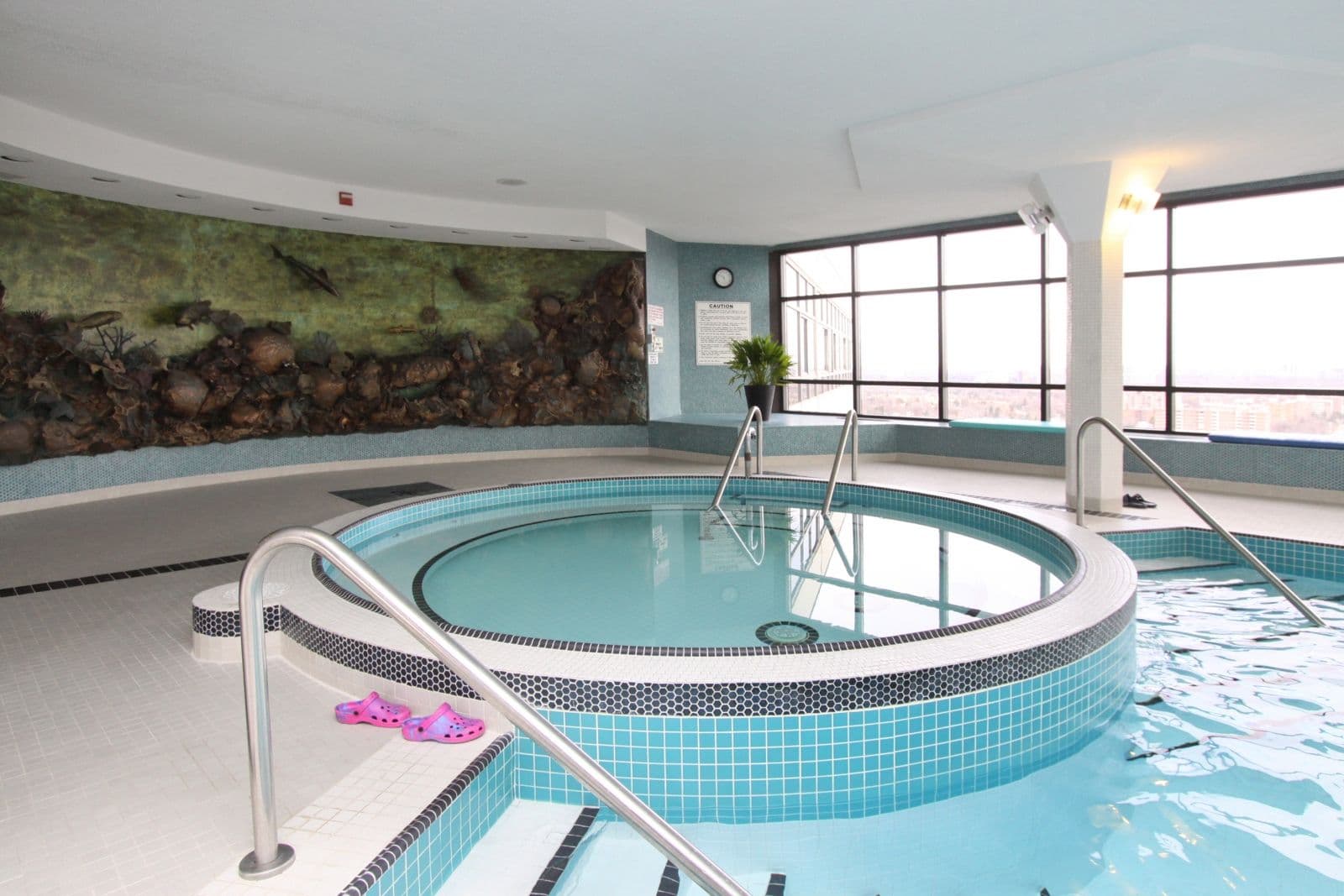 1300 Bloor Street 1801, Mississauga, ON L4Y 3Z2