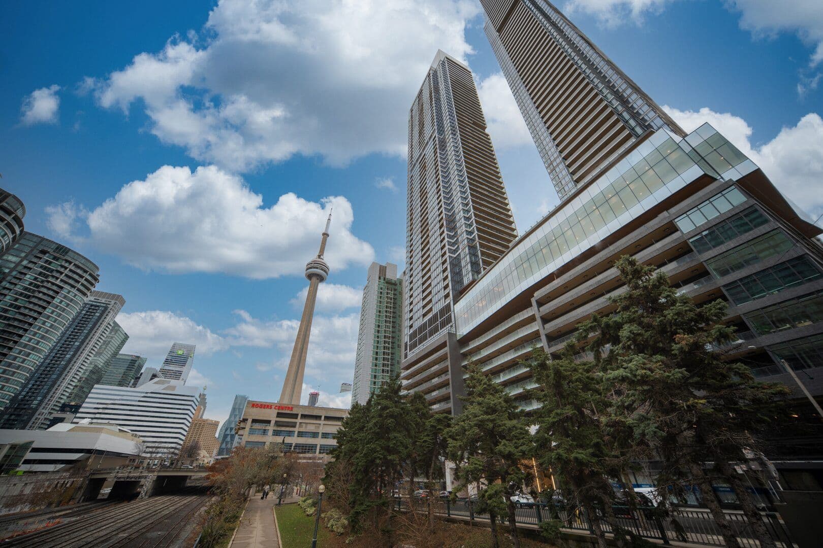 1 Concord Cityplace Way 2315, Toronto C01, ON M5V 0X3