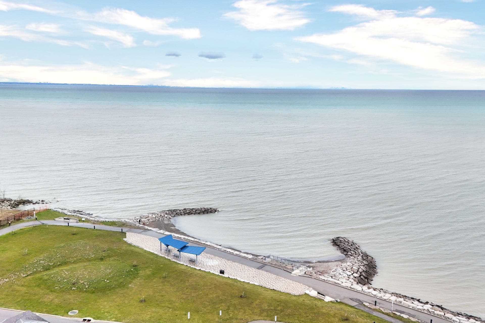 79 Esplanade Lane, Grimsby, ON L3M 0H2