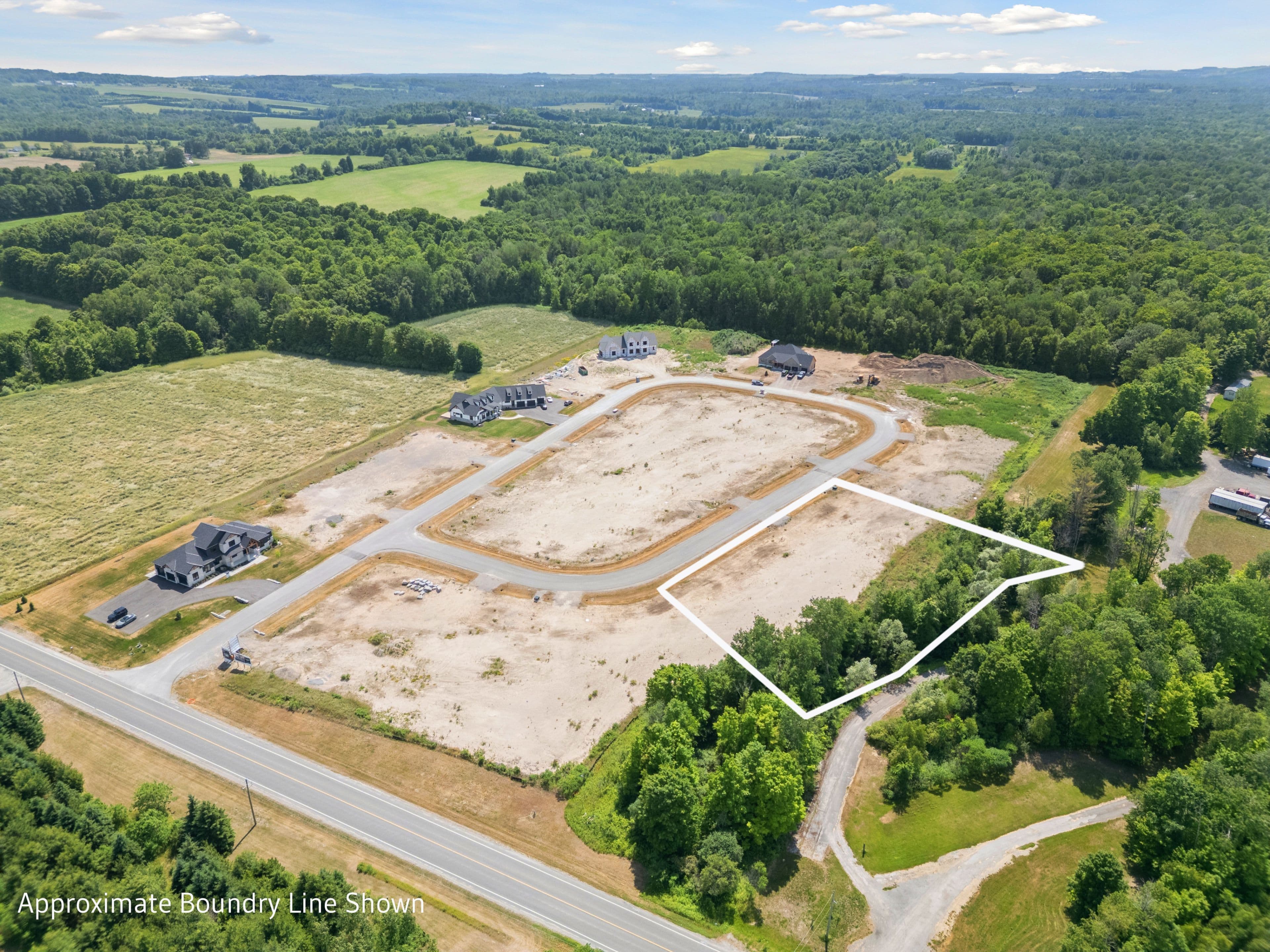 5442 Winfield Drive, Port Hope, ON L1A 3V5